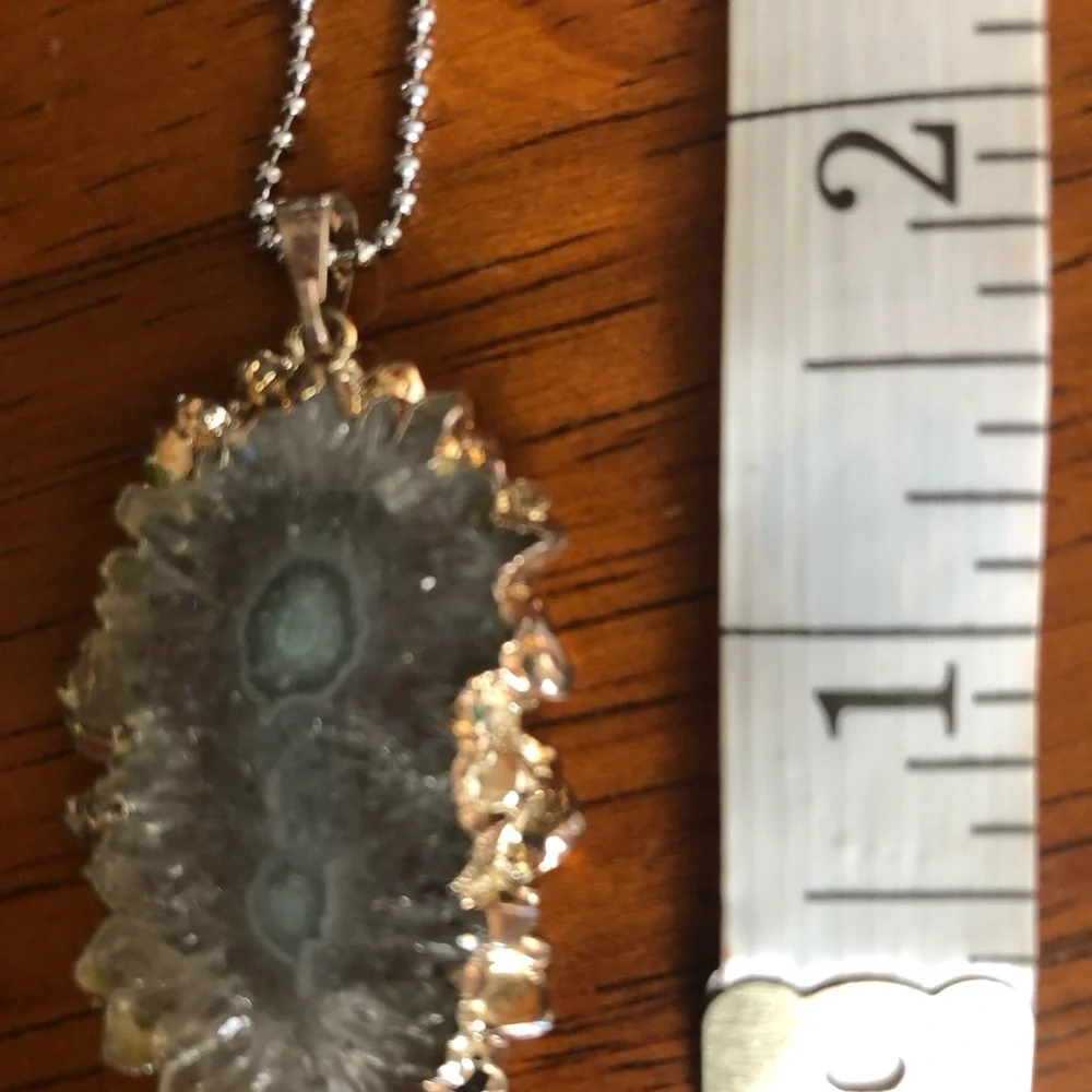 Raw Amethyst Necklace NWOT - Picture 3 of 6